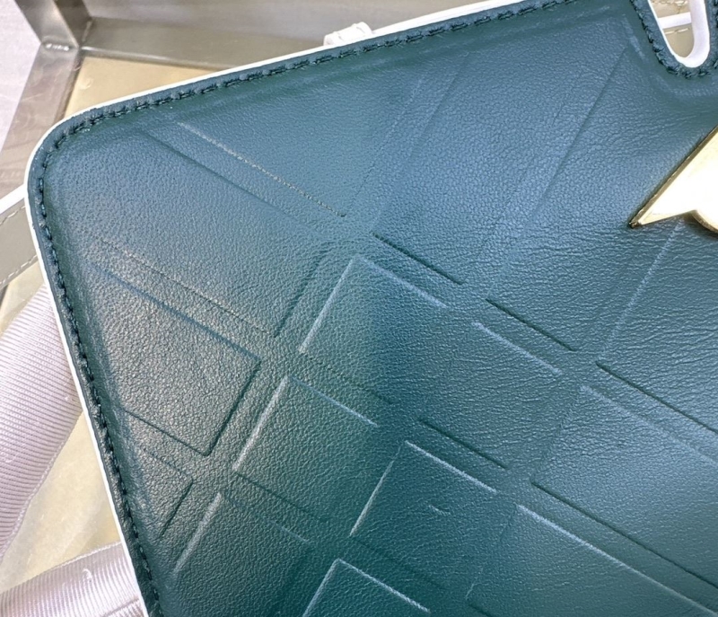 Bv*b*rry satchel bags